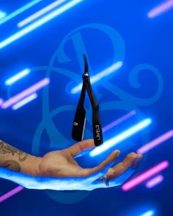 L3VEL3 - Milly Clutch Razor Holder Black/Fierce Pink