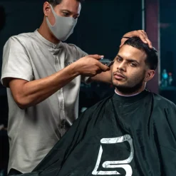 L3VEL3 Black Cutting Cape