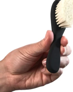 L3VEL3 Professional Soft Bristle Brush
