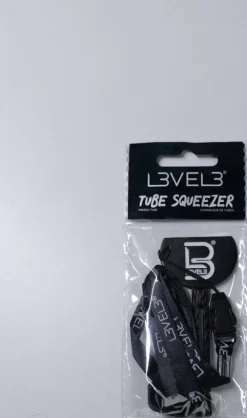 L3VEL3 Tube Squeezer