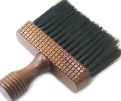 Se7en Styles Classic Wooden Neck Brush