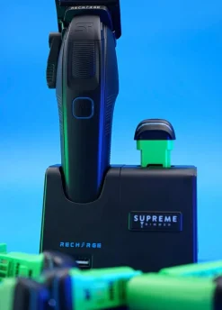 Supreme Trimmer Recharge ™ Clipper Black