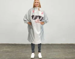 Trend-Design - Happy LLama With Hooks